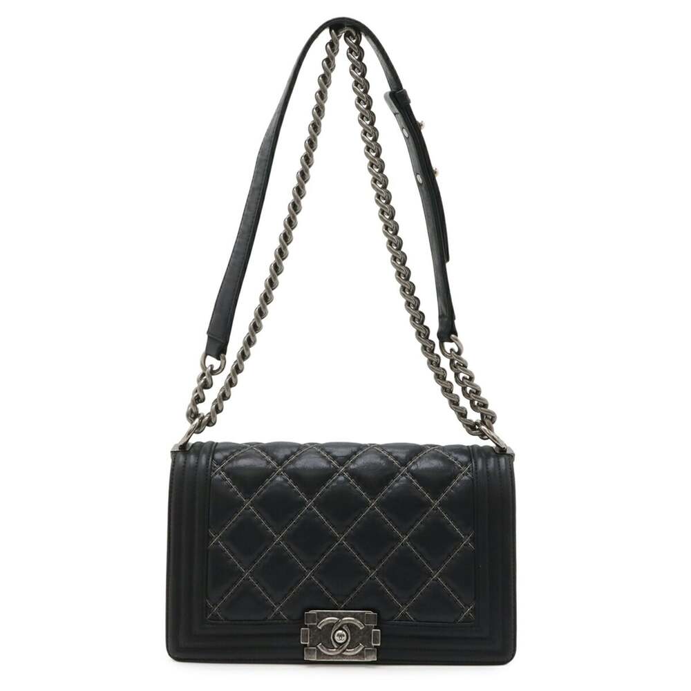 Chanel Boy Flap Bag Quilted Calfskin #256534C32B